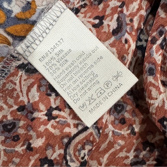 Burning Torch Women's Gray Summer Palace Silk Popover top ❤️ - Picture 8 of 10